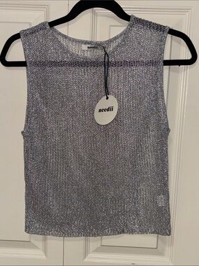 NWT Needii Metallic Silver Sleeveless Knit Tank
